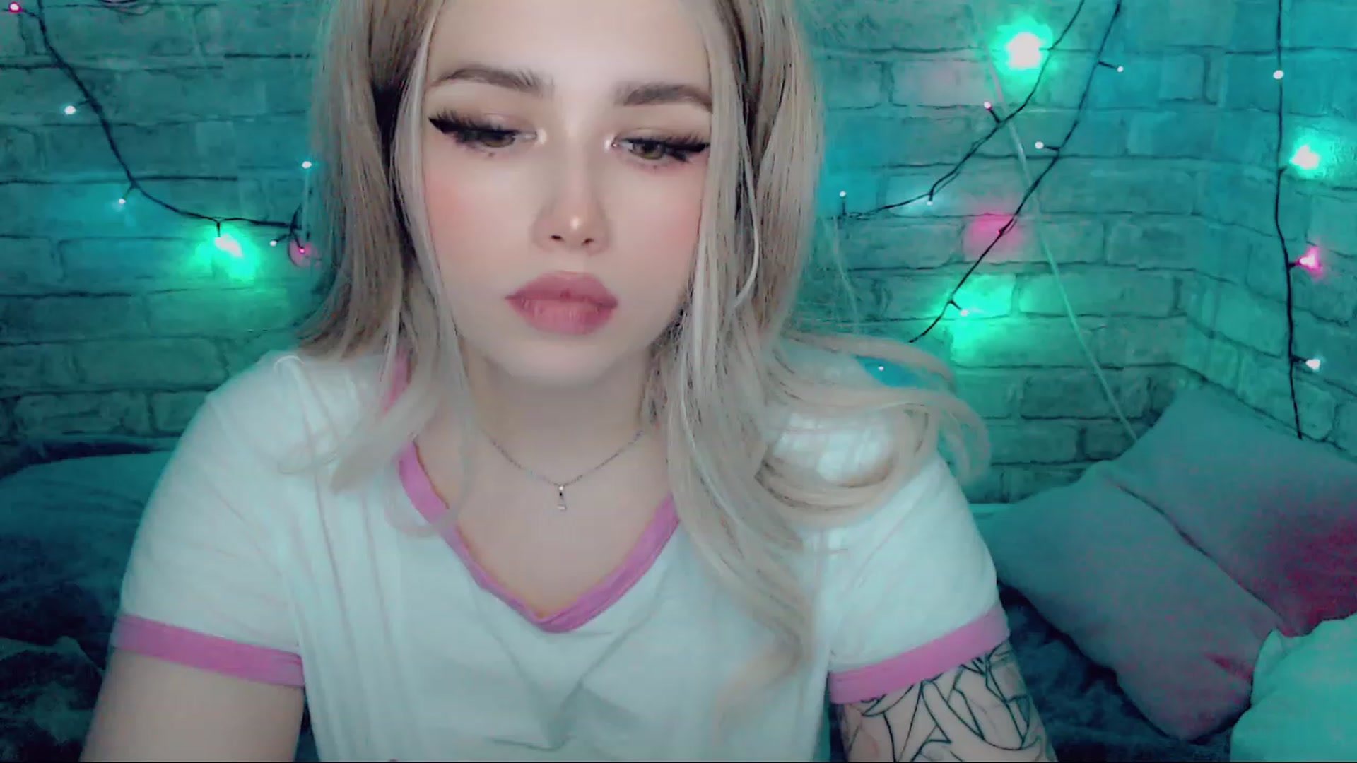 Gallery image thumbnail from YUMMY_TIFFANI's myfreecams stream on, 12/23/2022, 13:08 image 5 of 20