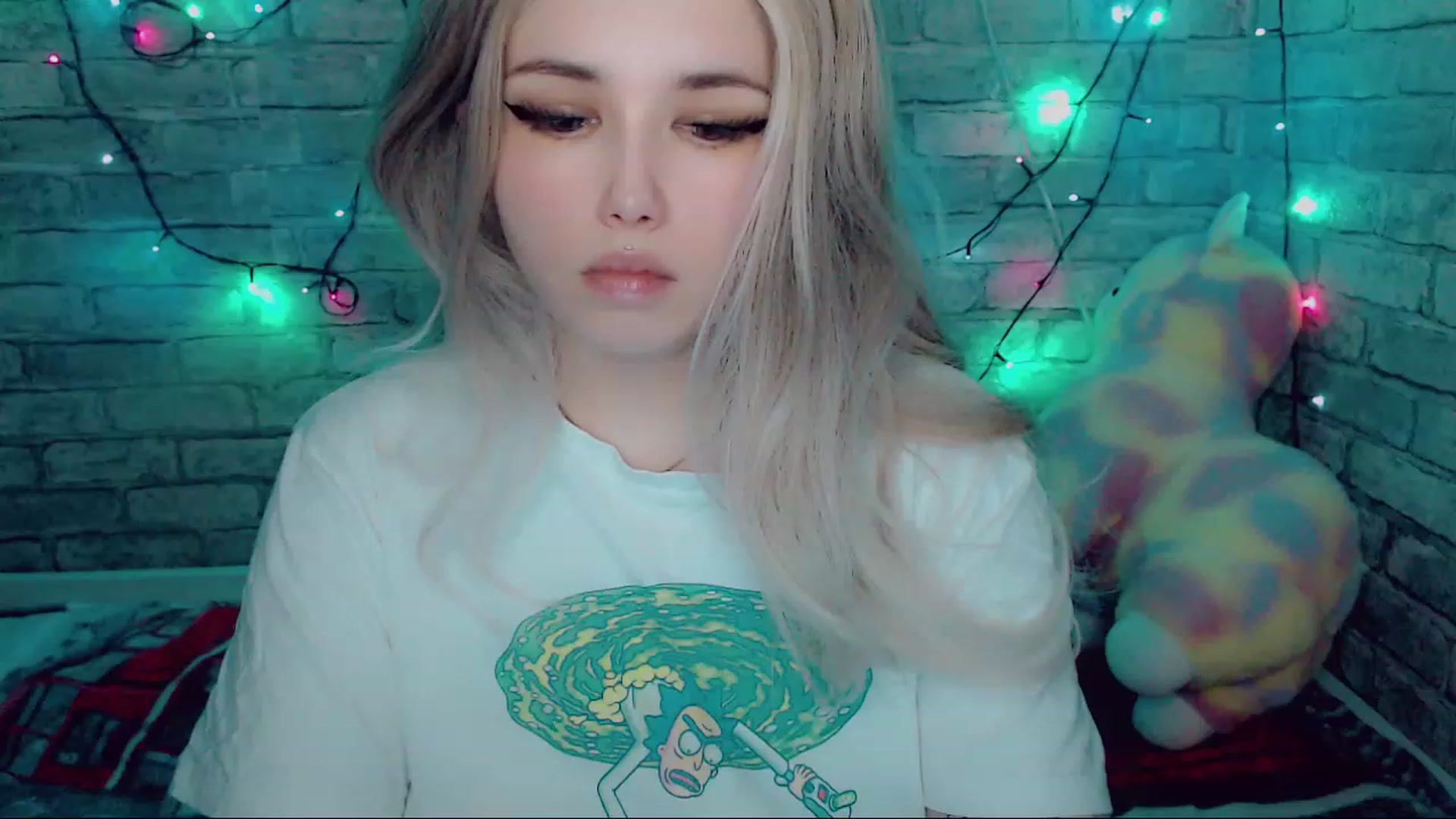 Gallery image thumbnail from YUMMY_TIFFANI's myfreecams stream on, 12/25/2022, 13:12 image 1 of 20