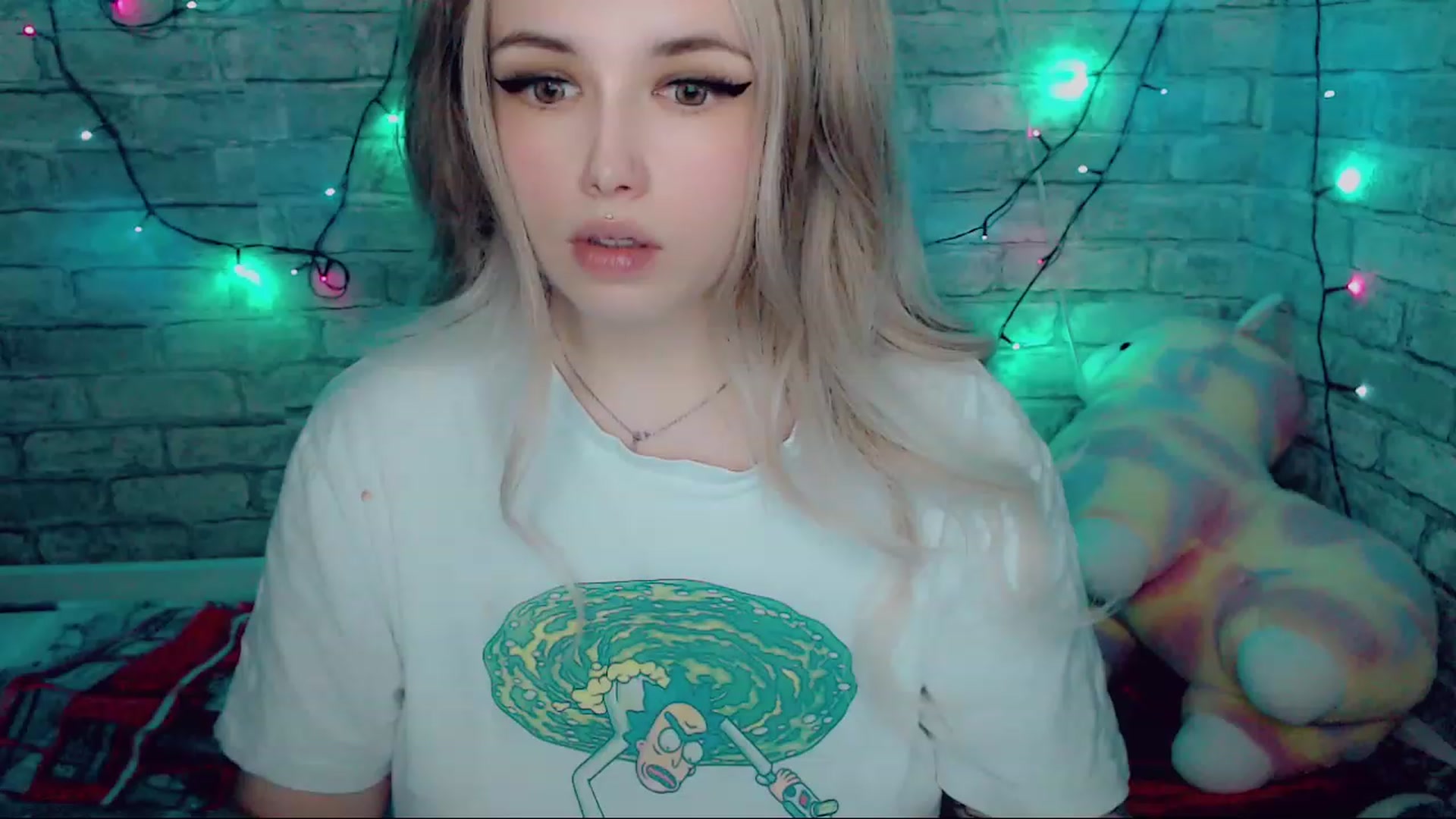 Gallery image thumbnail from YUMMY_TIFFANI's myfreecams stream on, 12/25/2022, 13:12 image 9 of 20