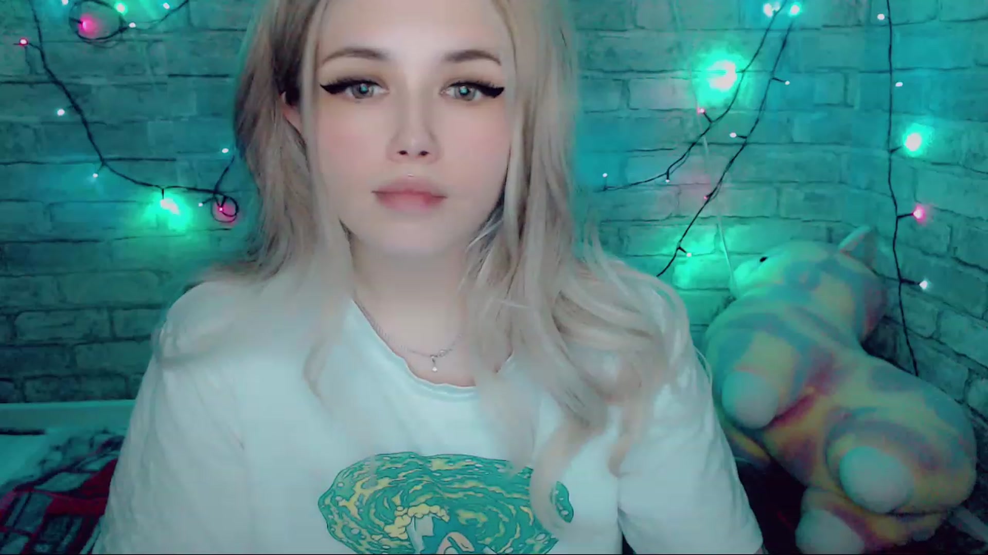 Gallery image thumbnail from YUMMY_TIFFANI's myfreecams stream on, 12/25/2022, 13:12 image 20 of 20