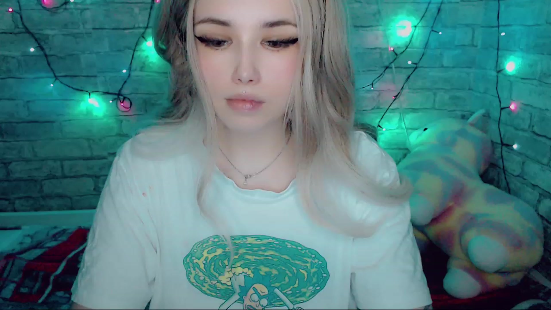 Gallery image thumbnail from YUMMY_TIFFANI's myfreecams stream on, 12/25/2022, 13:12 image 11 of 20
