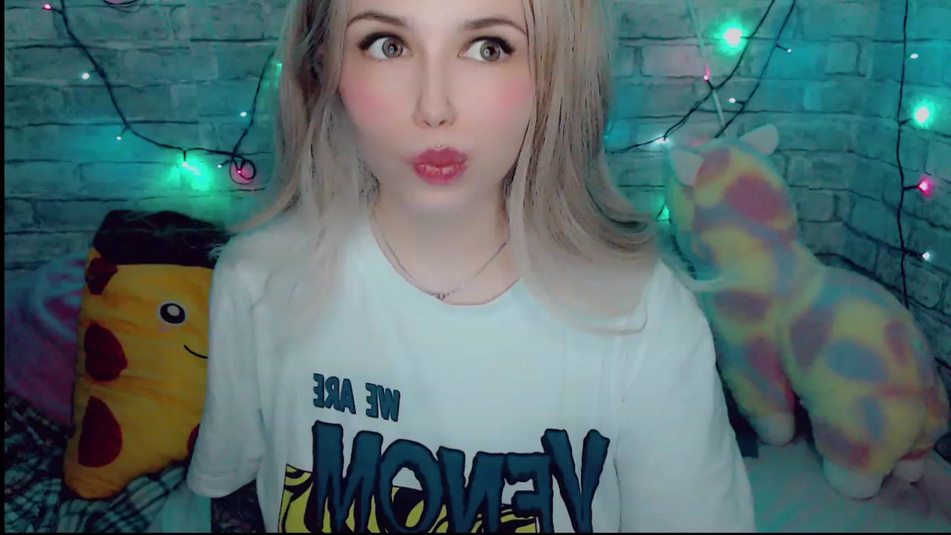 Gallery image thumbnail from YUMMY_TIFFANI's myfreecams stream on, 12/27/2022, 14:09 image 9 of 20