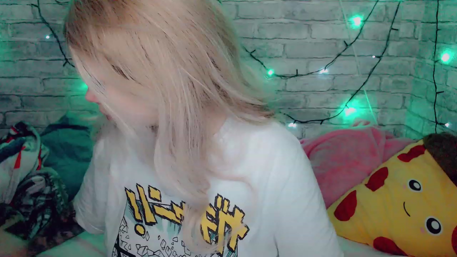 Gallery image thumbnail from YUMMY_TIFFANI's myfreecams stream on, 01/04/2023, 16:14 image 1 of 20