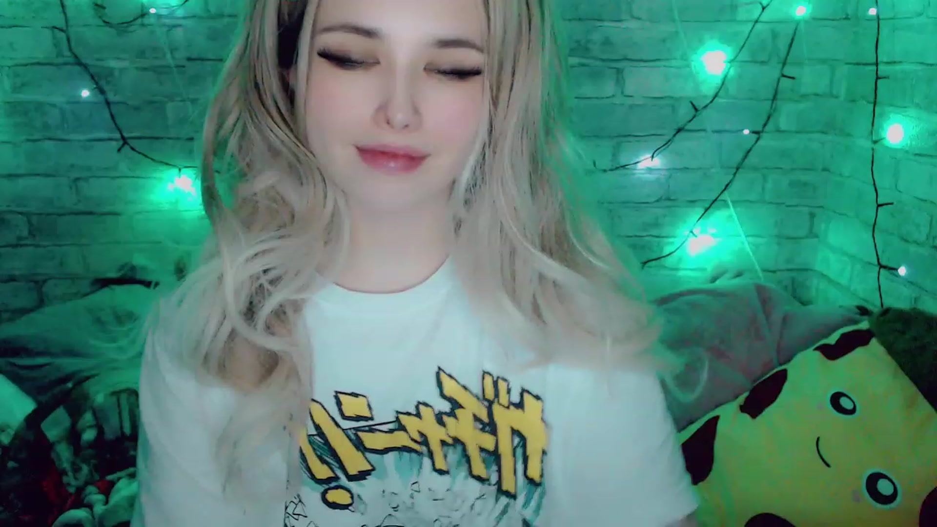 Gallery image thumbnail from YUMMY_TIFFANI's myfreecams stream on, 01/04/2023, 16:14 image 17 of 20