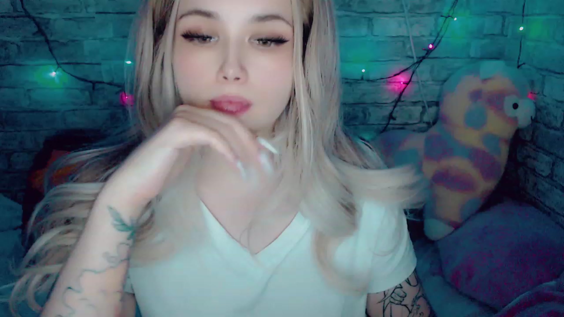 Gallery image thumbnail from YUMMY_TIFFANI's myfreecams stream on, 01/10/2023, 13:58 image 13 of 20