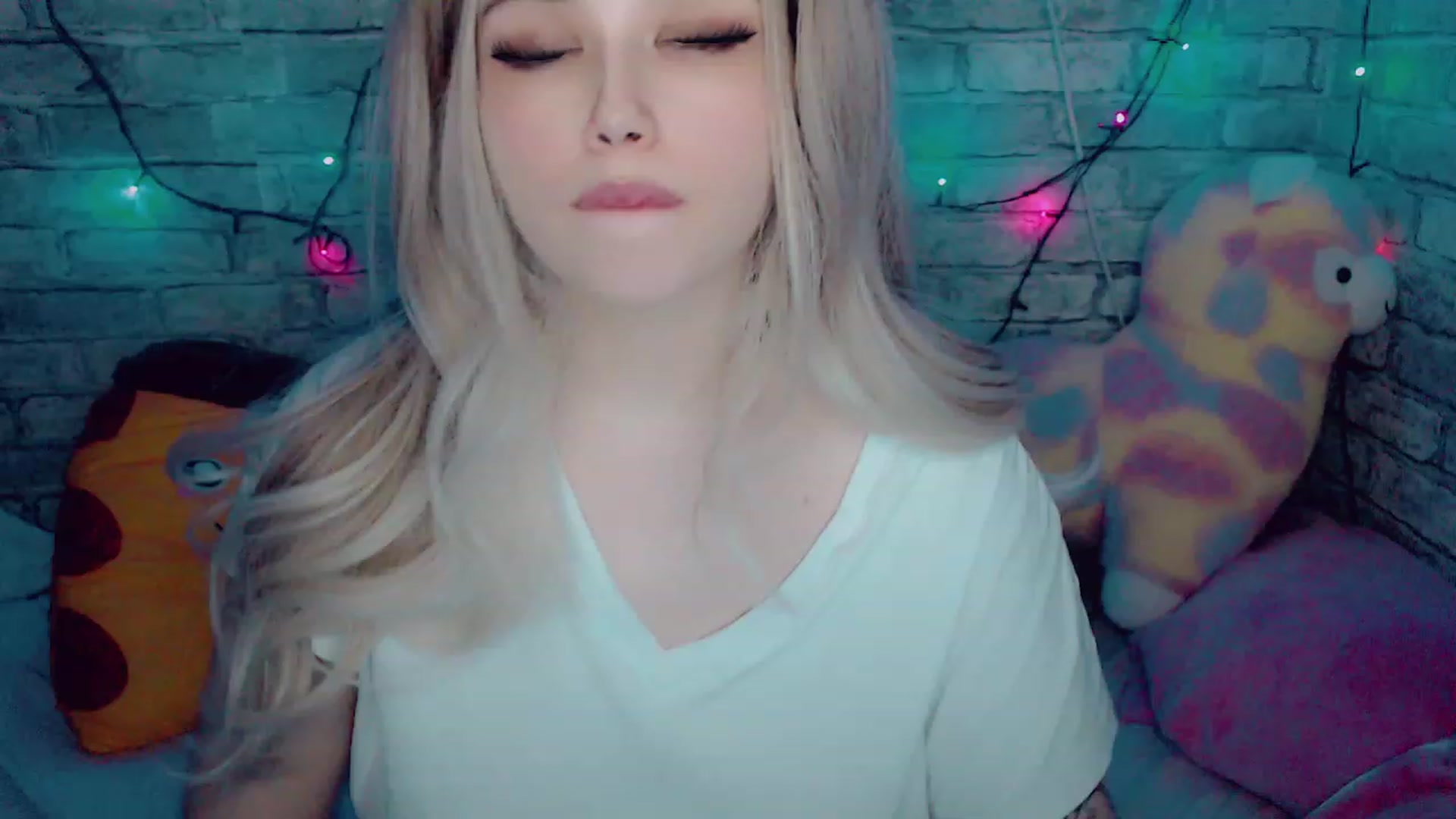 Gallery image thumbnail from YUMMY_TIFFANI's myfreecams stream on, 01/10/2023, 13:58 image 19 of 20