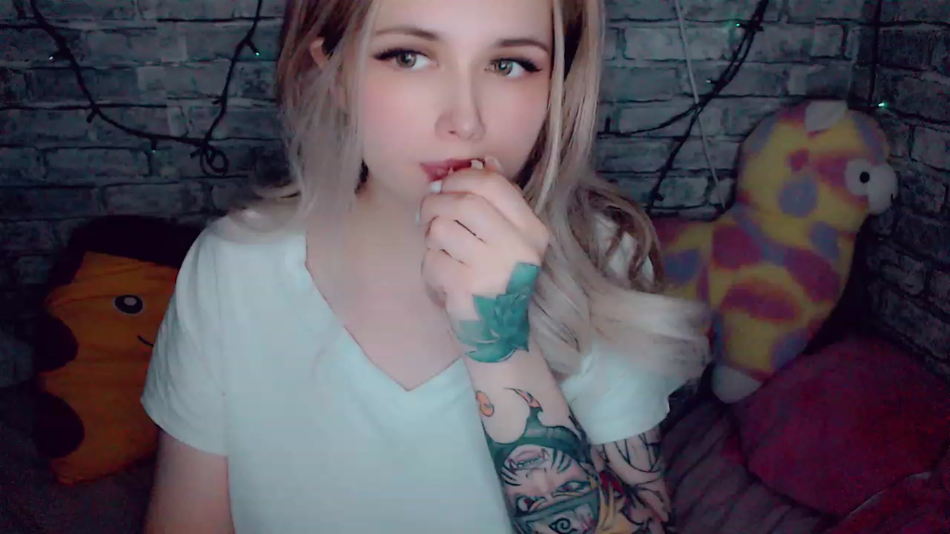 Gallery image thumbnail from YUMMY_TIFFANI's myfreecams stream on, 01/10/2023, 13:58 image 8 of 20