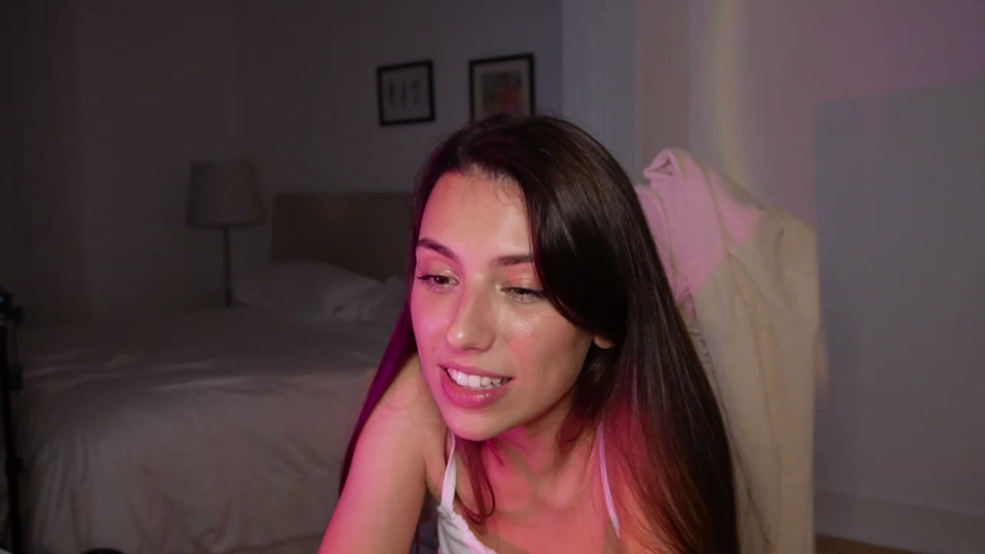 Gallery image thumbnail from YachtPrincess's myfreecams stream on, 11/24/2022, 10:00 image 15 of 20