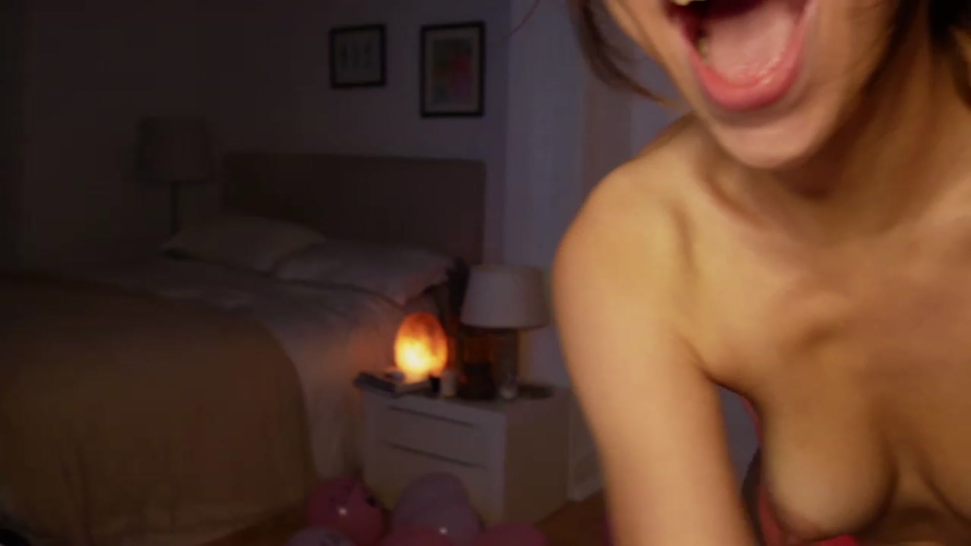 Gallery image thumbnail from YachtPrincess's myfreecams stream on, 11/25/2022, 09:44 image 15 of 20