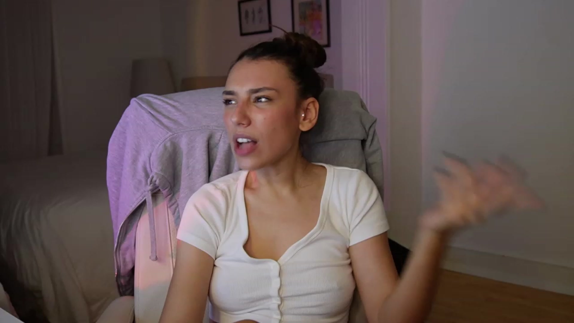 Gallery image thumbnail from YachtPrincess's myfreecams stream on, 11/27/2022, 07:14 image 13 of 20