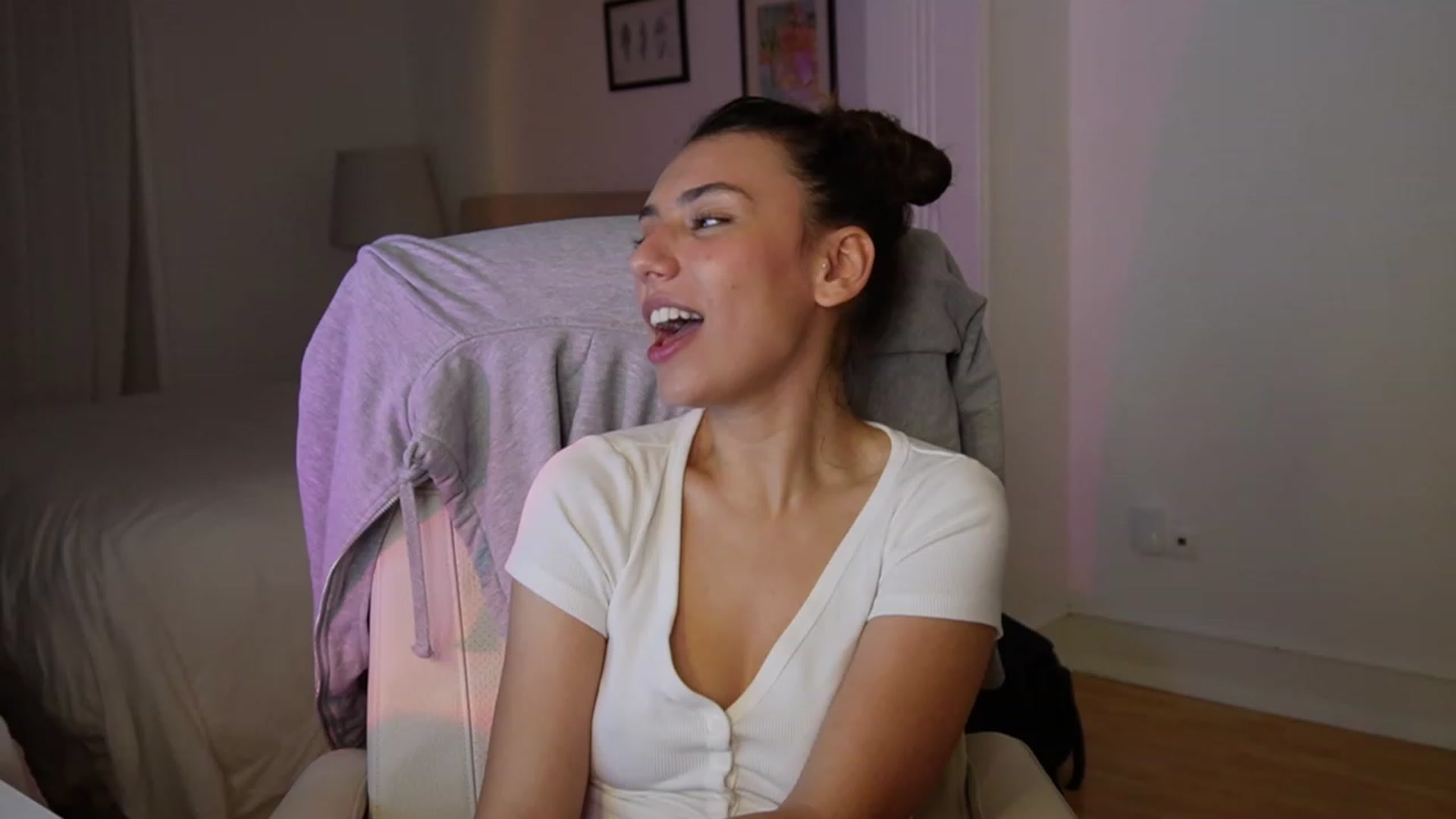 Gallery image thumbnail from YachtPrincess's myfreecams stream on, 11/27/2022, 07:14 image 12 of 20