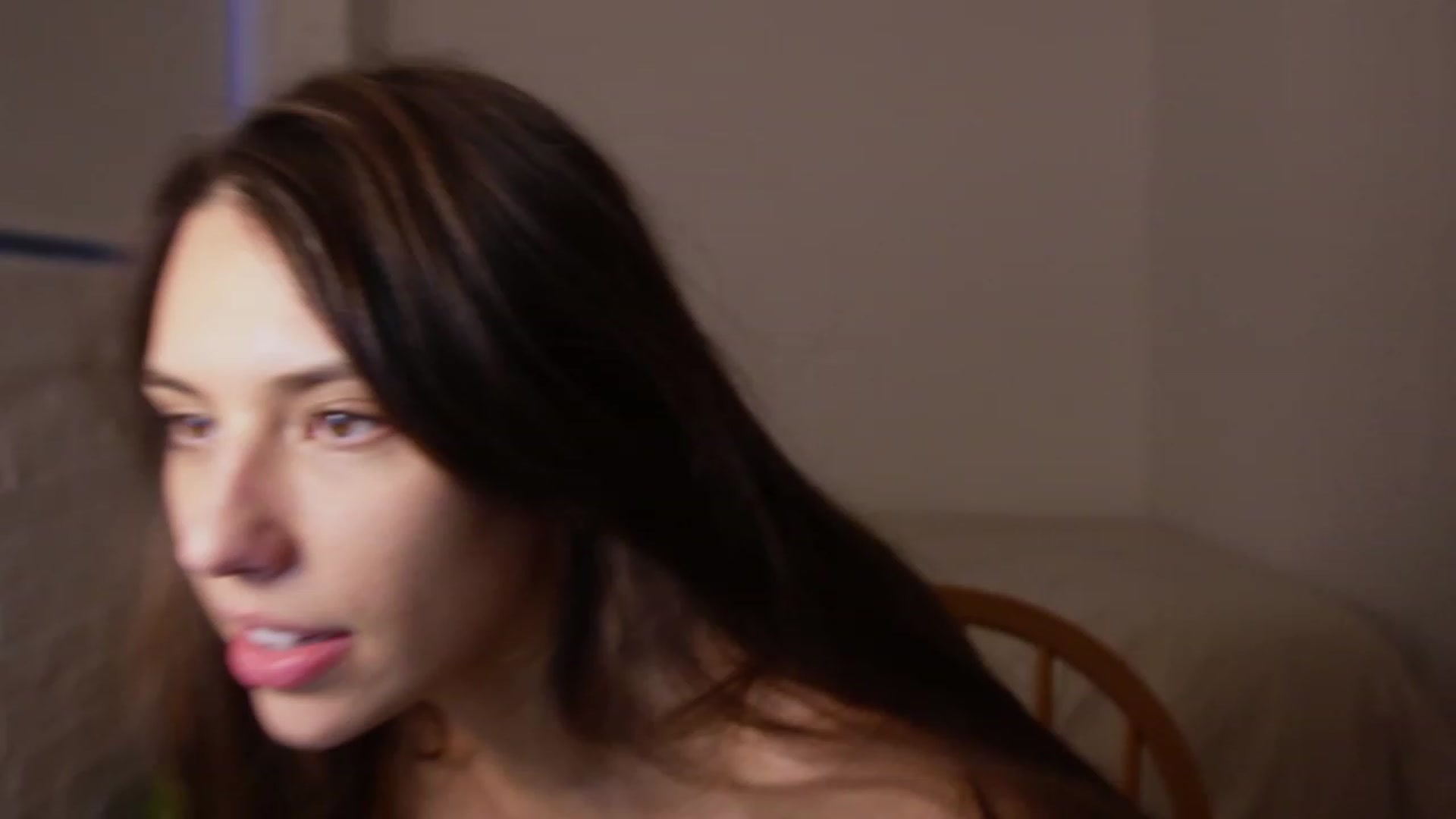 Gallery image thumbnail from YachtPrincess's myfreecams stream on, 12/12/2022, 21:53 image 8 of 20
