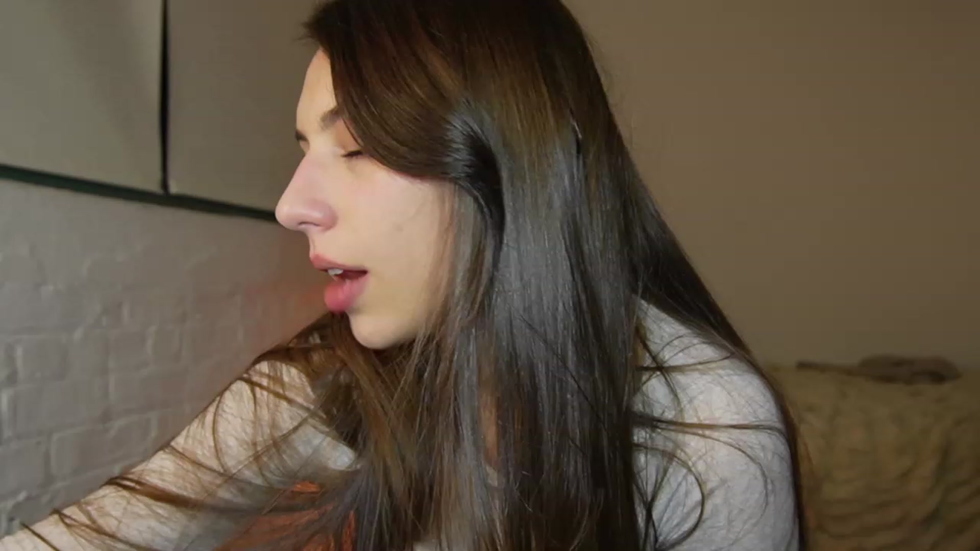 Gallery image thumbnail from YachtPrincess's myfreecams stream on, 12/17/2022, 05:39 image 17 of 20