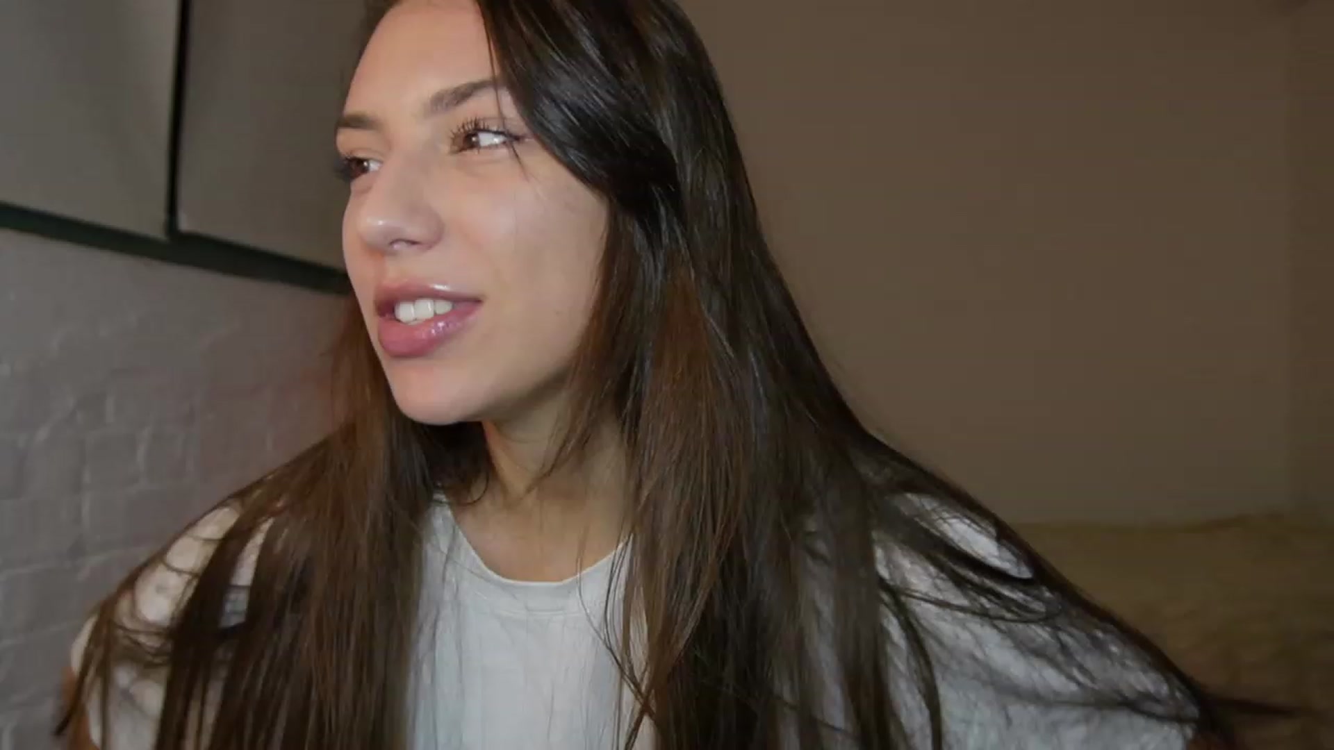 Gallery image thumbnail from YachtPrincess's myfreecams stream on, 12/19/2022, 09:18 image 1 of 20