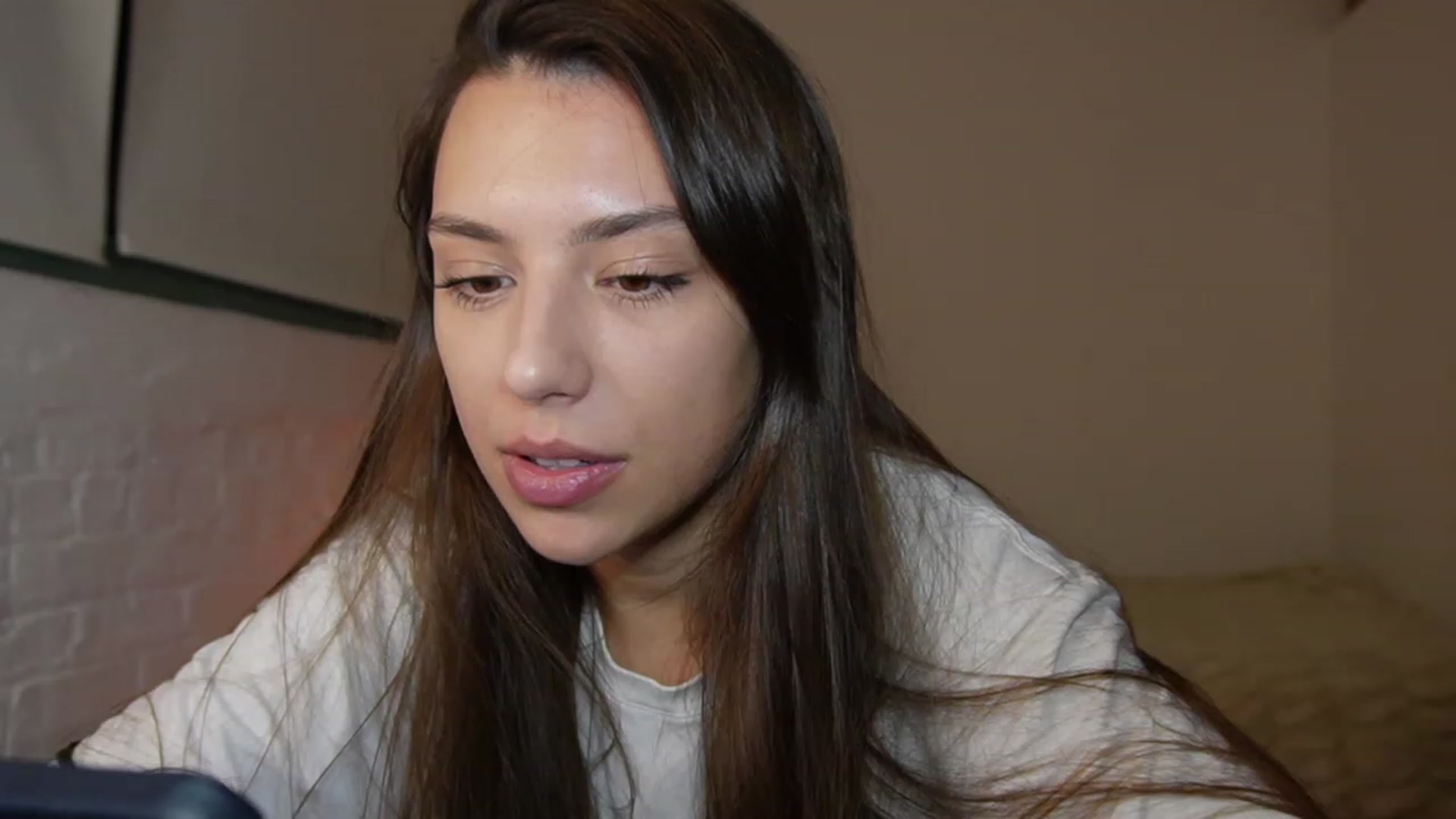 Gallery image thumbnail from YachtPrincess's myfreecams stream on, 12/19/2022, 09:18 image 6 of 20