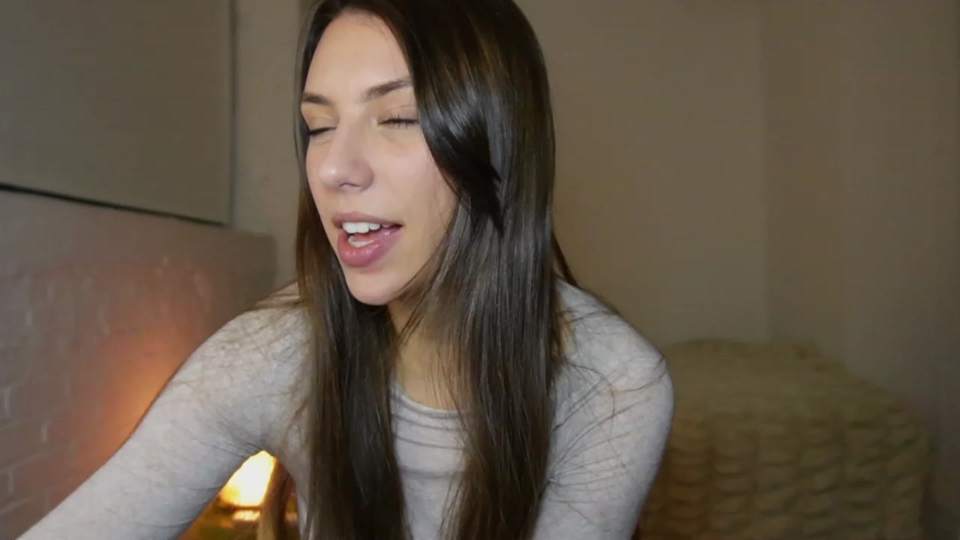 Gallery image thumbnail from YachtPrincess's myfreecams stream on, 12/20/2022, 07:47 image 1 of 20