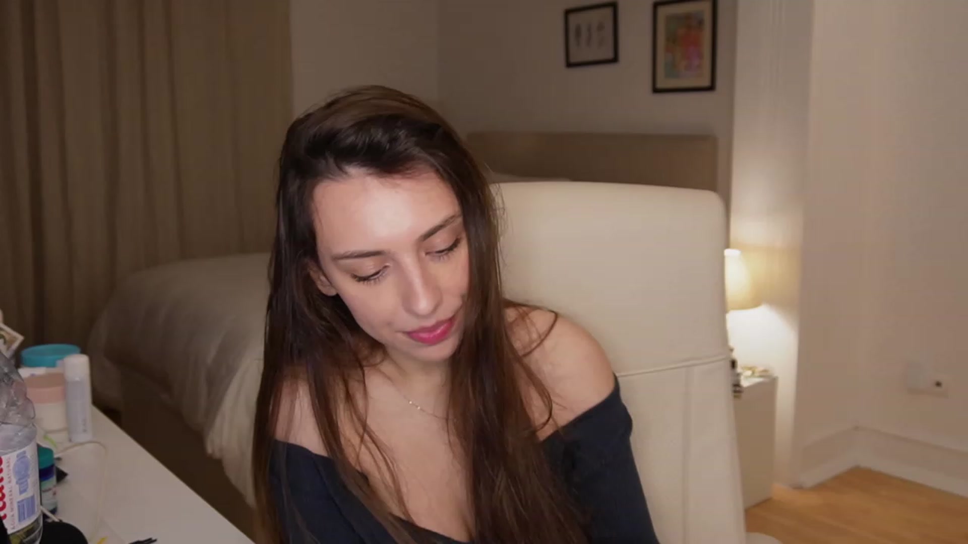 Gallery image thumbnail from YachtPrincess's myfreecams stream on, 02/14/2023, 04:34 image 8 of 20