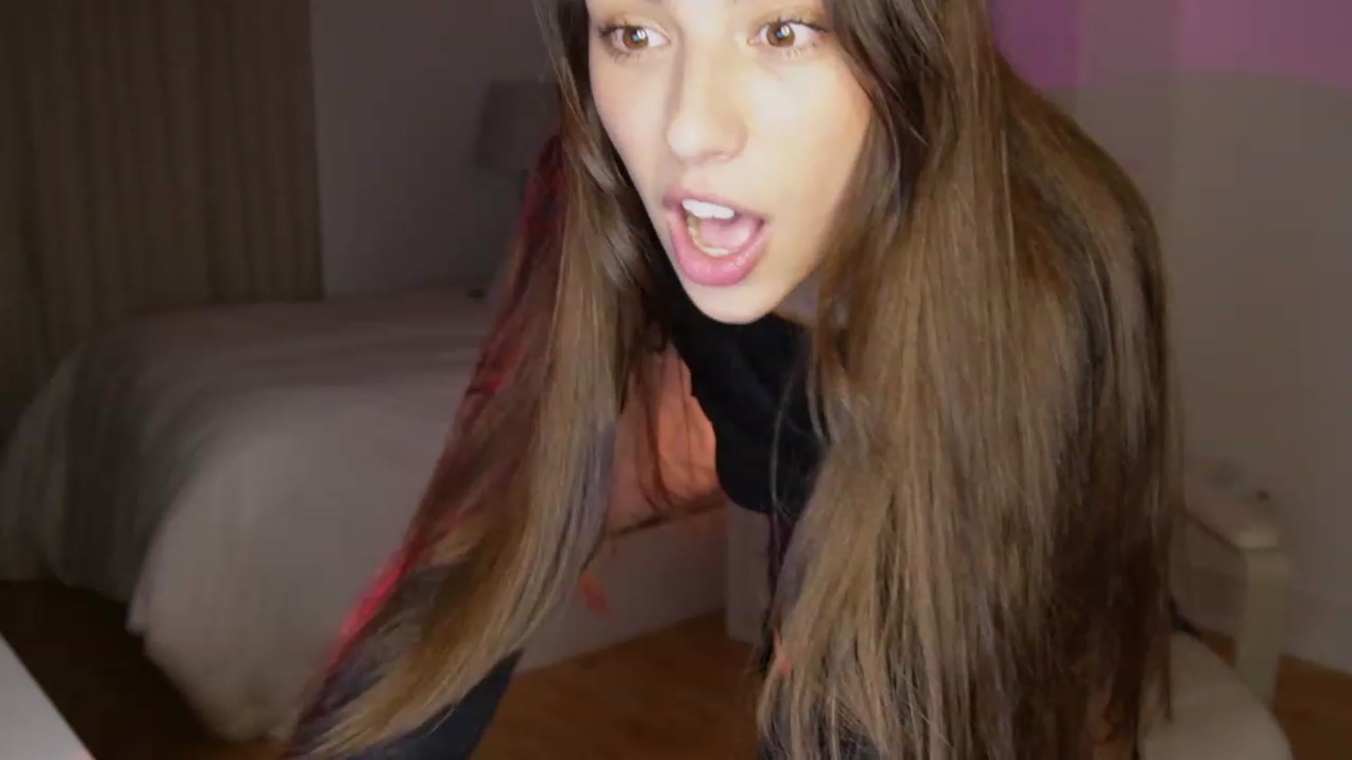 Gallery image thumbnail from YachtPrincess's myfreecams stream on, 03/08/2023, 08:07 image 5 of 20