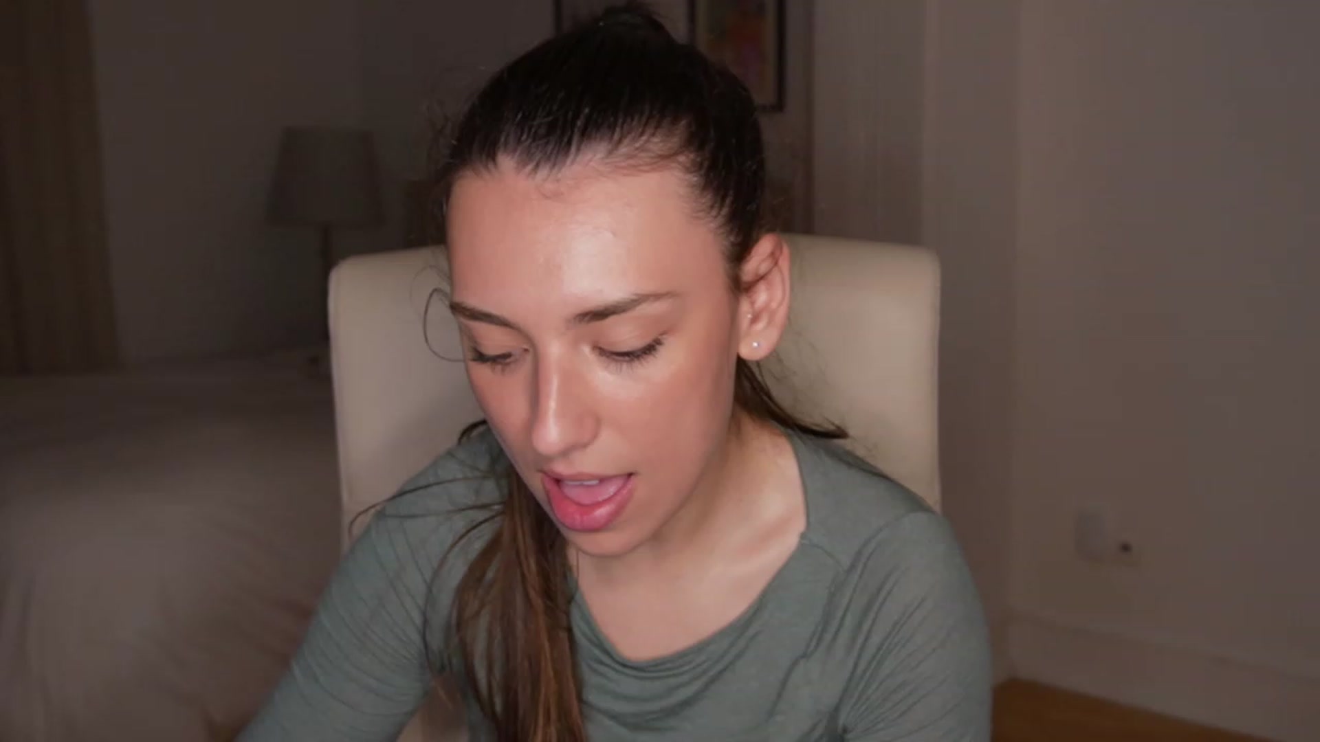 Gallery image thumbnail from YachtPrincess's myfreecams stream on, 03/16/2023, 07:23 image 14 of 20