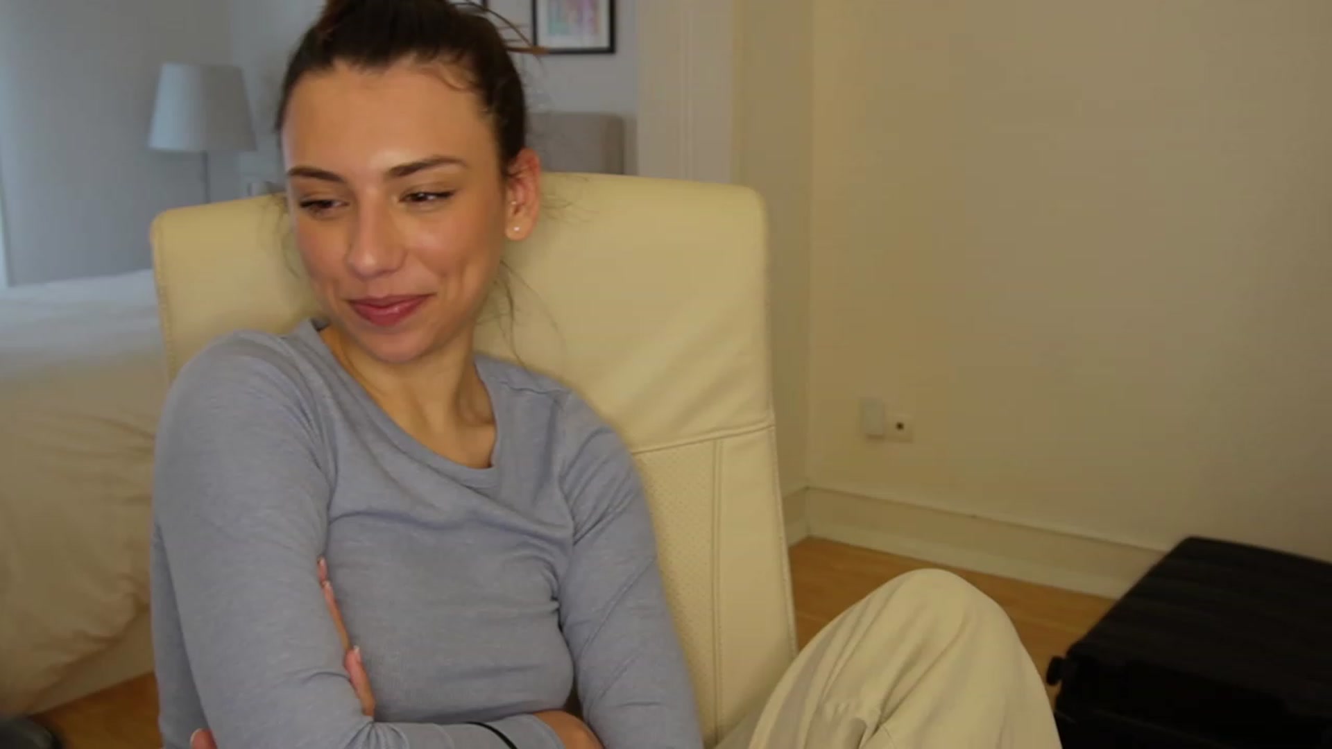 Gallery image thumbnail from YachtPrincess's myfreecams stream on, 03/16/2023, 18:21 image 4 of 20