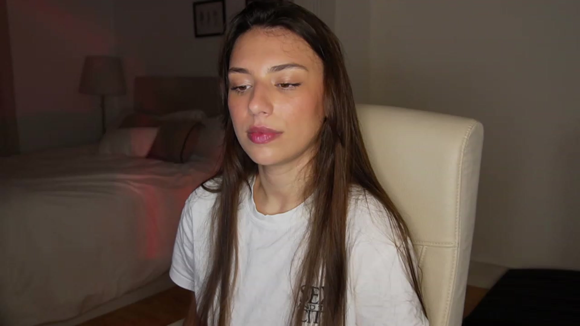 Gallery image thumbnail from YachtPrincess's myfreecams stream on, 03/19/2023, 05:51 image 2 of 20