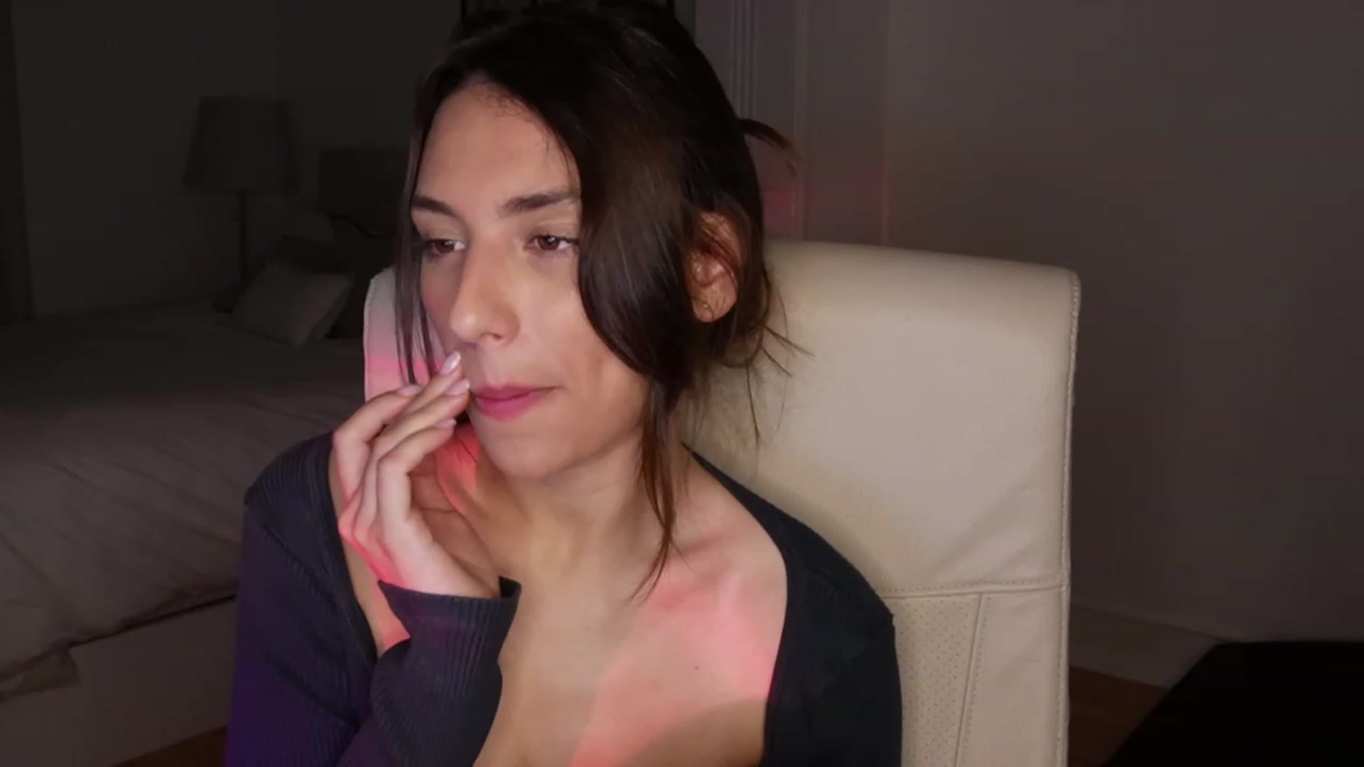 Gallery image thumbnail from YachtPrincess's myfreecams stream on, 03/20/2023, 05:40 image 14 of 20