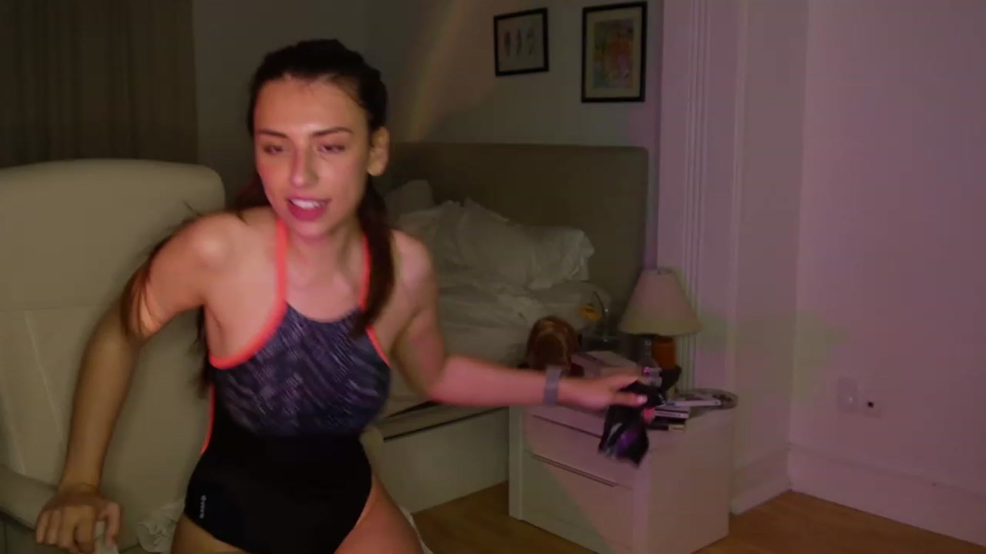 Gallery image thumbnail from YachtPrincess's myfreecams stream on, 03/21/2023, 07:07 image 14 of 20