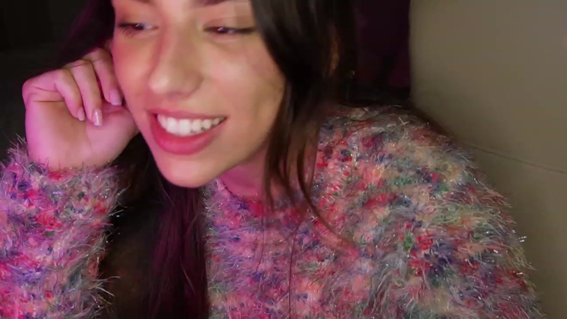 Gallery image thumbnail from YachtPrincess's myfreecams stream on, 03/21/2023, 07:07 image 11 of 20