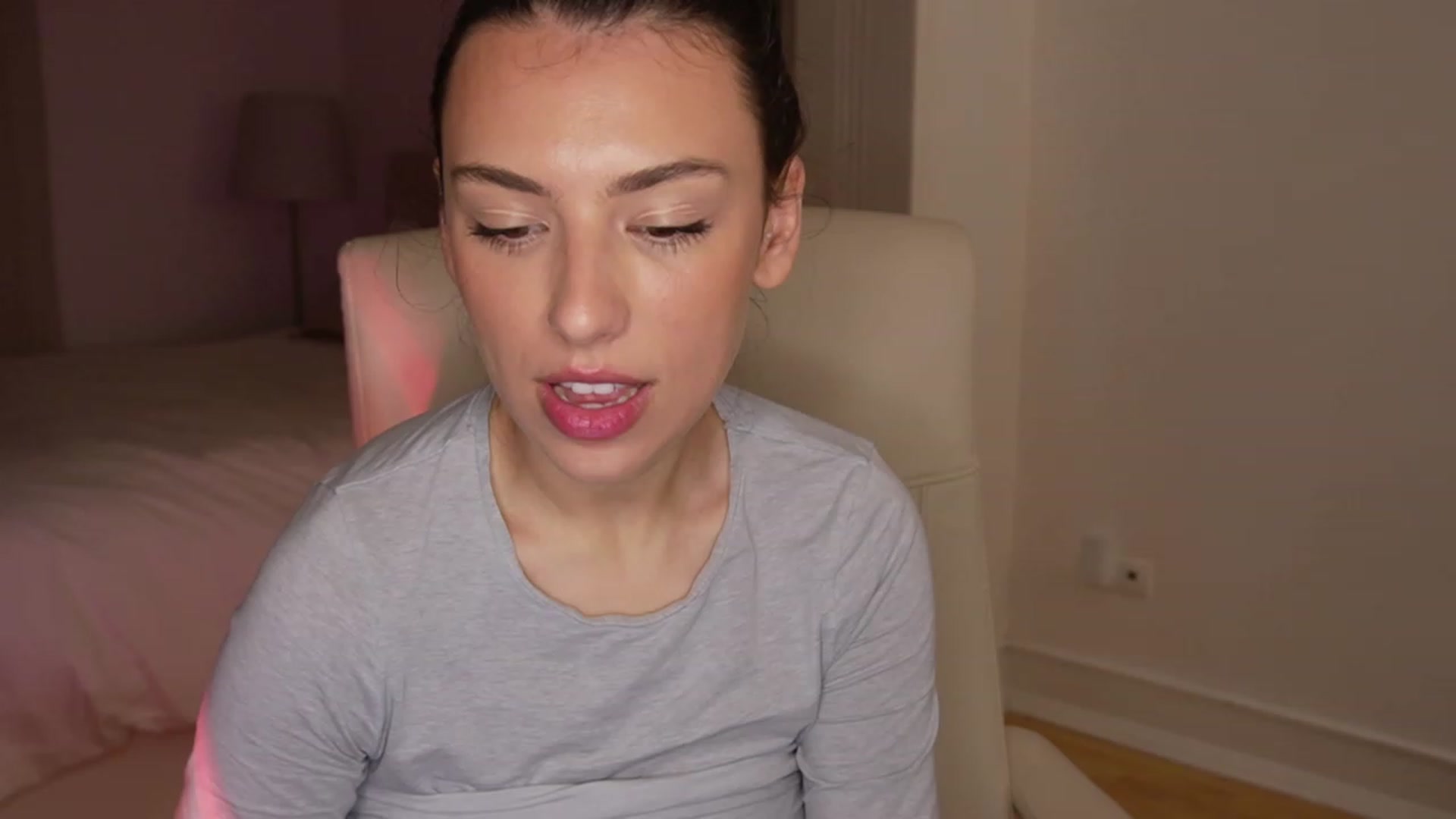 Gallery image thumbnail from YachtPrincess's myfreecams stream on, 03/30/2023, 04:58 image 2 of 20