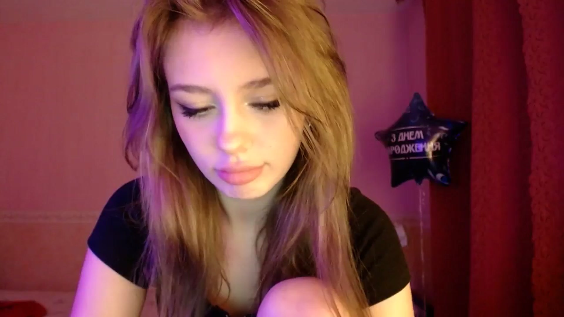 Gallery image thumbnail from YaeMiko's myfreecams stream on, 10/18/2023, 16:57 image 16 of 20