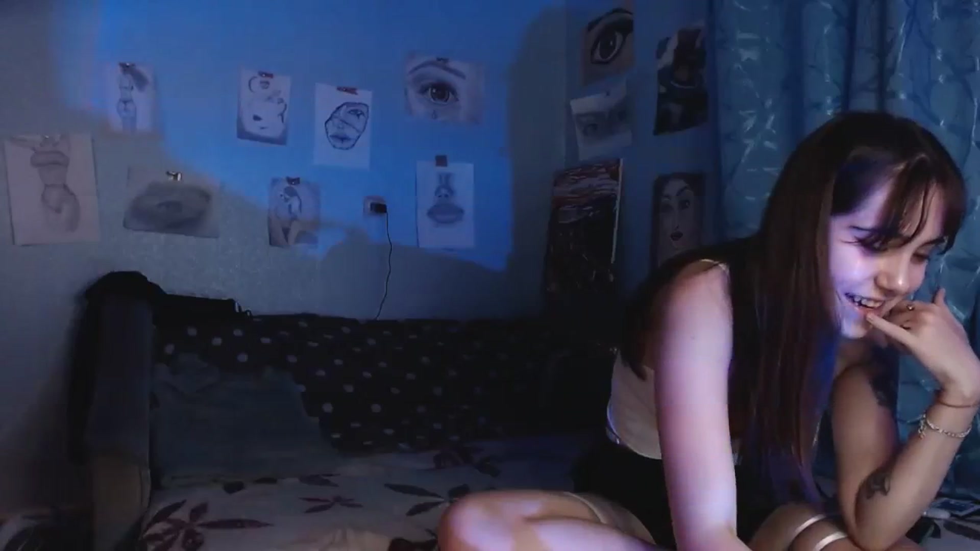 Gallery image thumbnail from YaeMiko's myfreecams stream on, 10/25/2023, 14:47 image 12 of 20