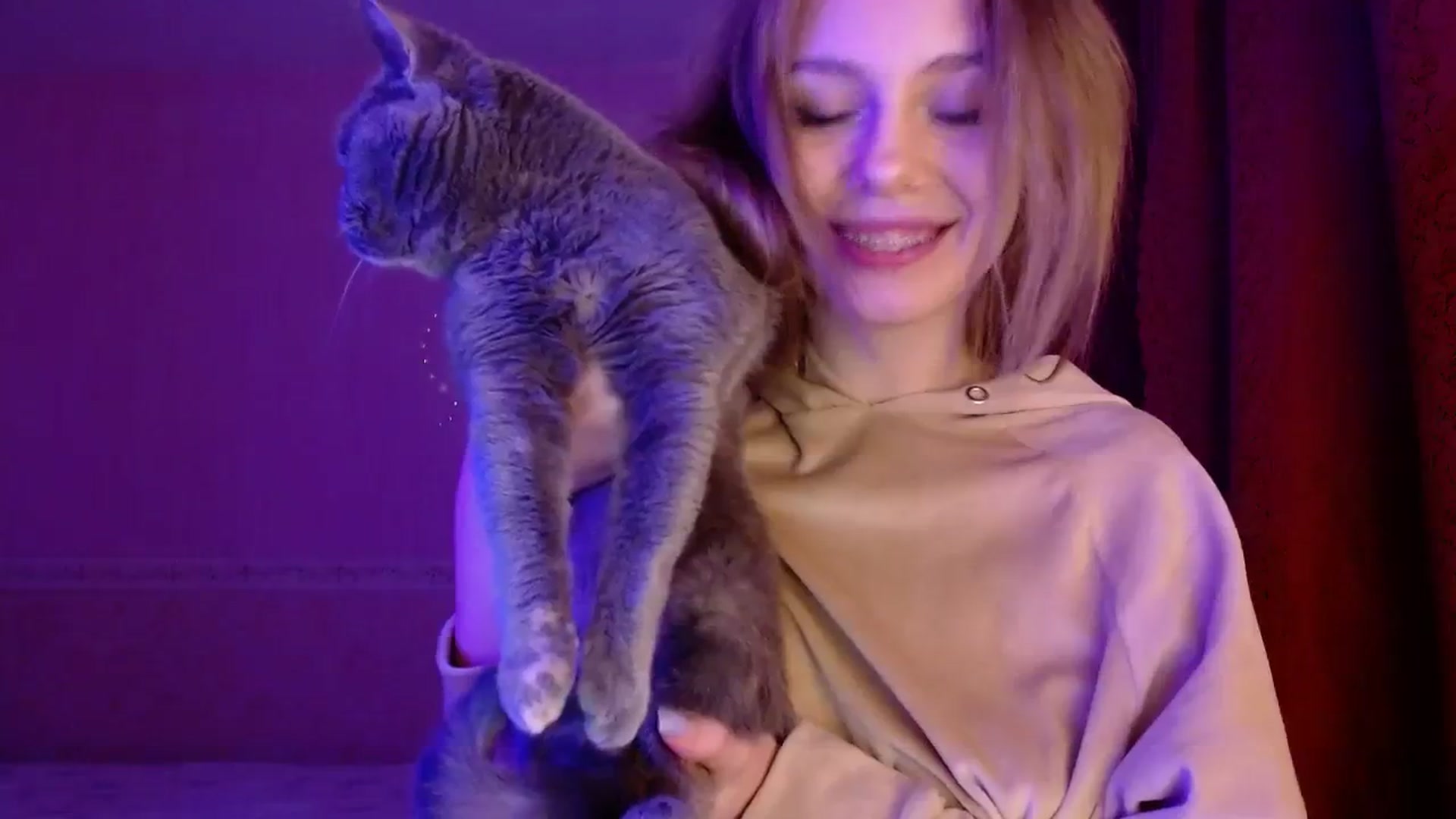 Gallery image thumbnail from YaeMiko's myfreecams stream on, 12/05/2023, 20:30 image 3 of 20