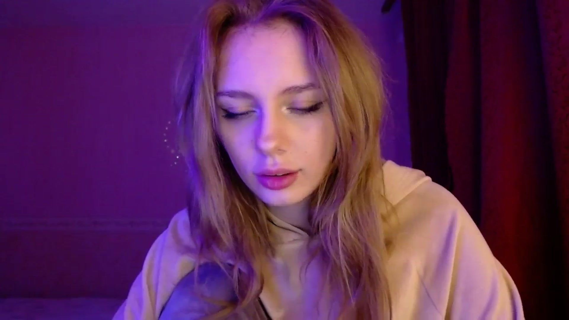 Gallery image thumbnail from YaeMiko's myfreecams stream on, 12/05/2023, 20:30 image 14 of 20