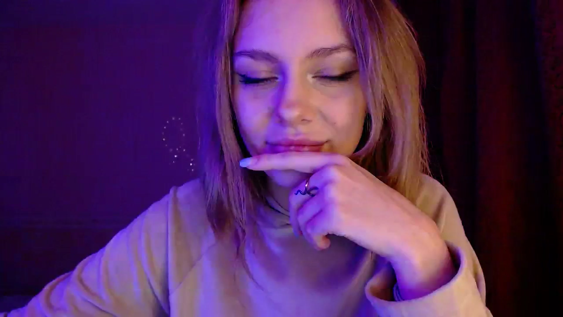 Gallery image thumbnail from YaeMiko's myfreecams stream on, 12/05/2023, 20:30 image 5 of 20
