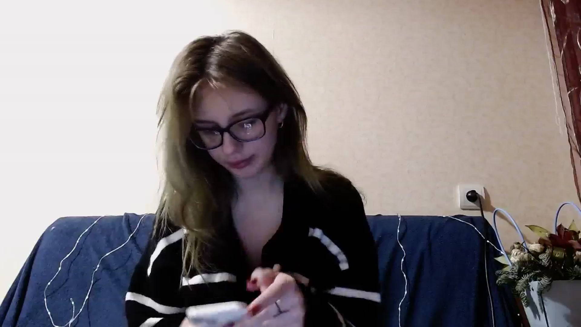 Gallery image thumbnail from YaeMiko's myfreecams stream on, 12/23/2023, 17:14 image 20 of 20