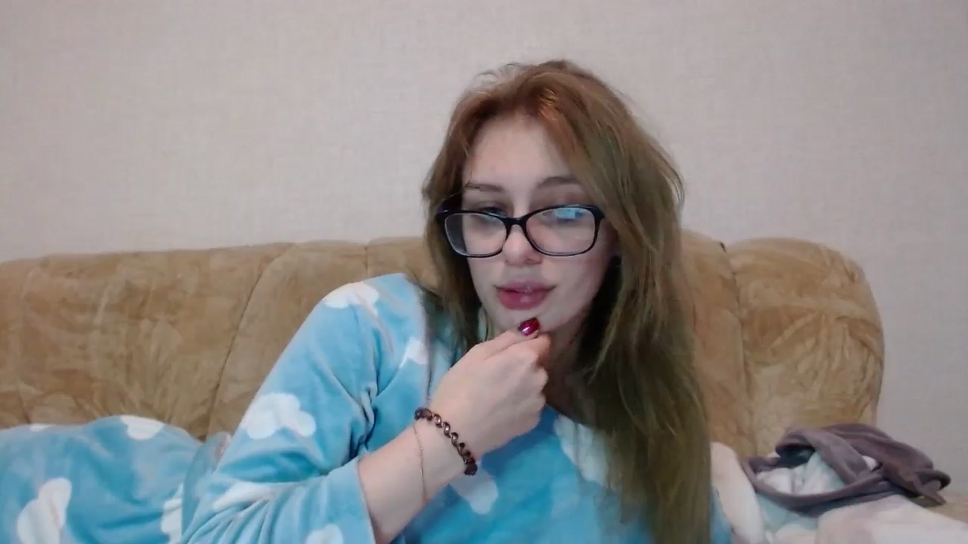 Gallery image thumbnail from YaeMiko's myfreecams stream on, 12/27/2023, 17:23 image 7 of 20