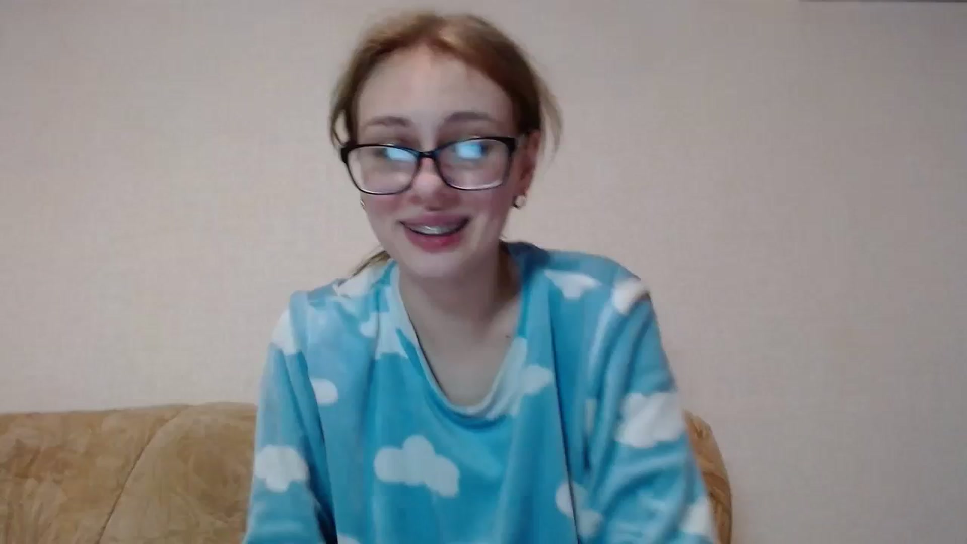 Gallery image thumbnail from YaeMiko's myfreecams stream on, 12/27/2023, 19:31 image 8 of 20
