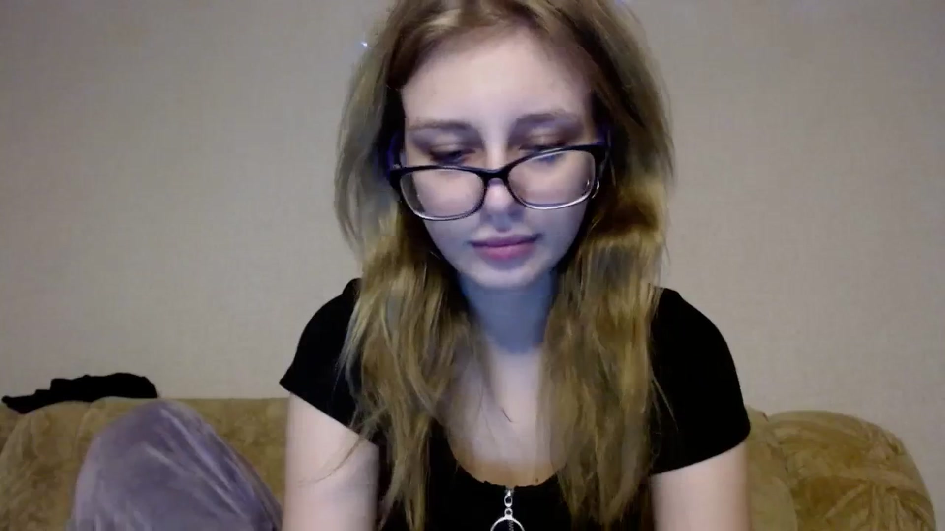 Gallery image thumbnail from YaeMiko's myfreecams stream on, 01/21/2024, 18:36 image 3 of 20