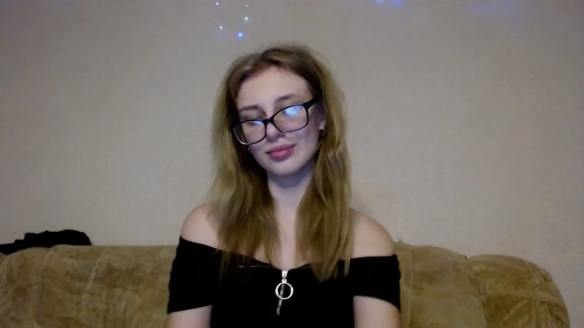 Gallery image thumbnail from YaeMiko's myfreecams stream on, 01/21/2024, 18:36 image 18 of 20