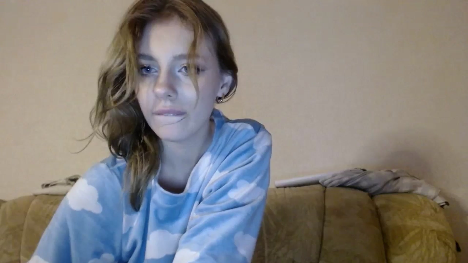 Gallery image thumbnail from YaeMiko's myfreecams stream on, 01/26/2024, 18:15 image 15 of 20