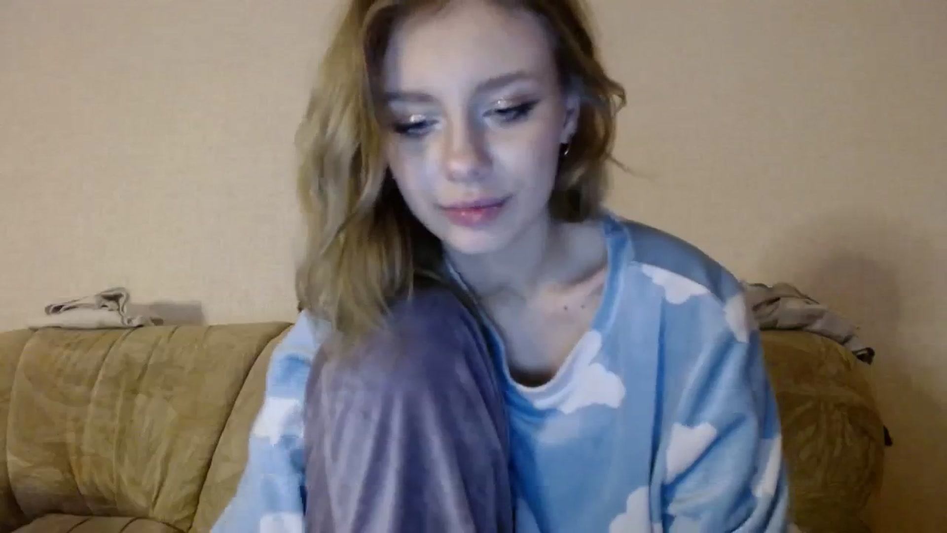 Gallery image thumbnail from YaeMiko's myfreecams stream on, 01/26/2024, 18:15 image 8 of 20