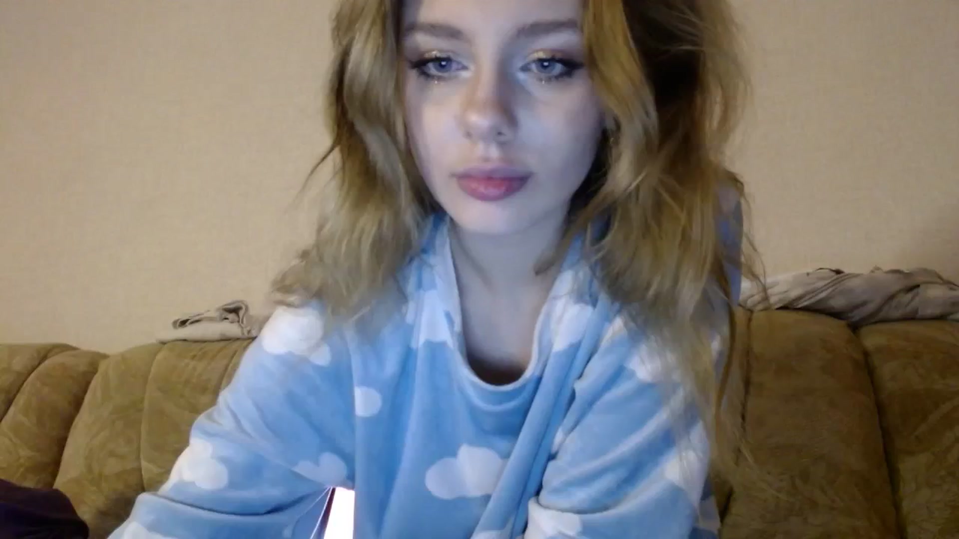 Gallery image thumbnail from YaeMiko's myfreecams stream on, 01/26/2024, 18:15 image 5 of 20