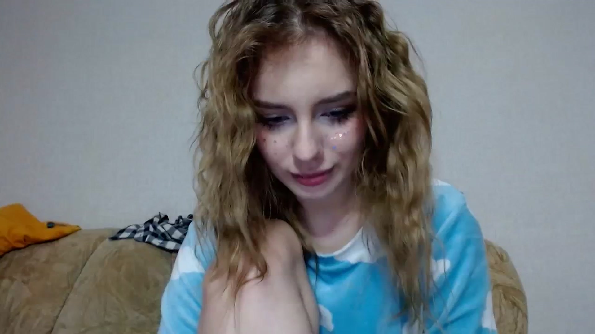 Gallery image thumbnail from YaeMiko's myfreecams stream on, 02/05/2024, 18:24 image 7 of 20