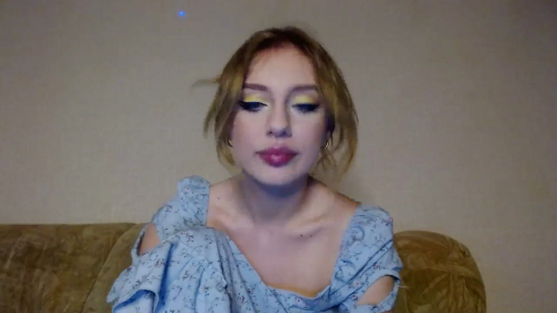 Gallery image thumbnail from YaeMiko's myfreecams stream on, 02/08/2024, 18:25 image 13 of 20
