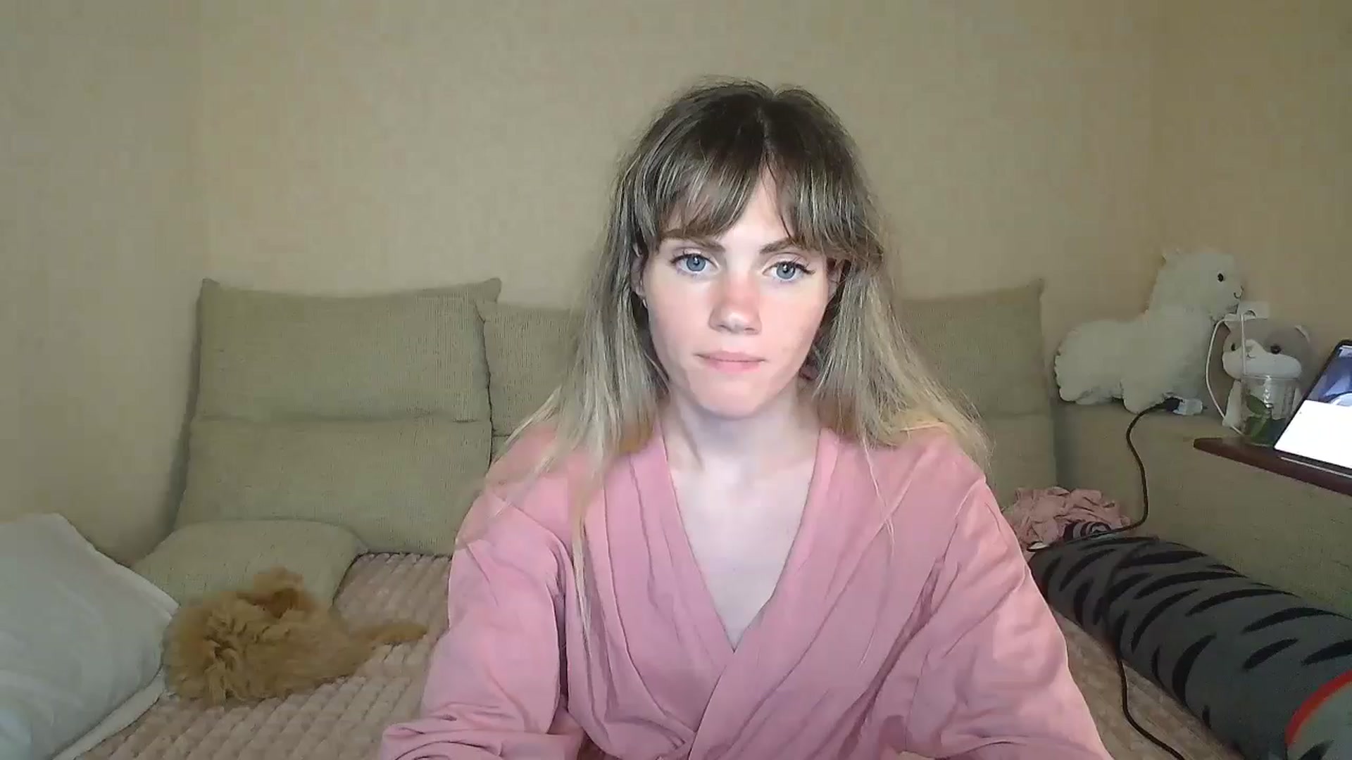 Gallery image thumbnail from YaeMiko's myfreecams stream on, 07/26/2024, 15:08 image 7 of 20