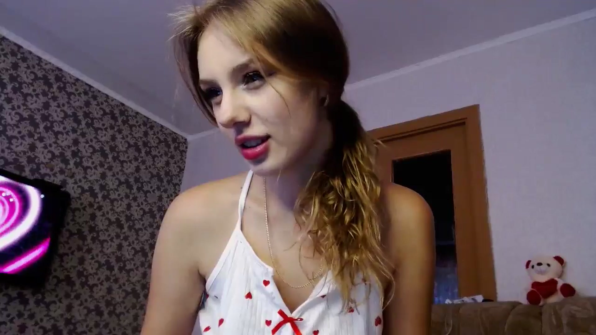Gallery image thumbnail from YaeMiko's myfreecams stream on, 08/03/2024, 11:08 image 11 of 20
