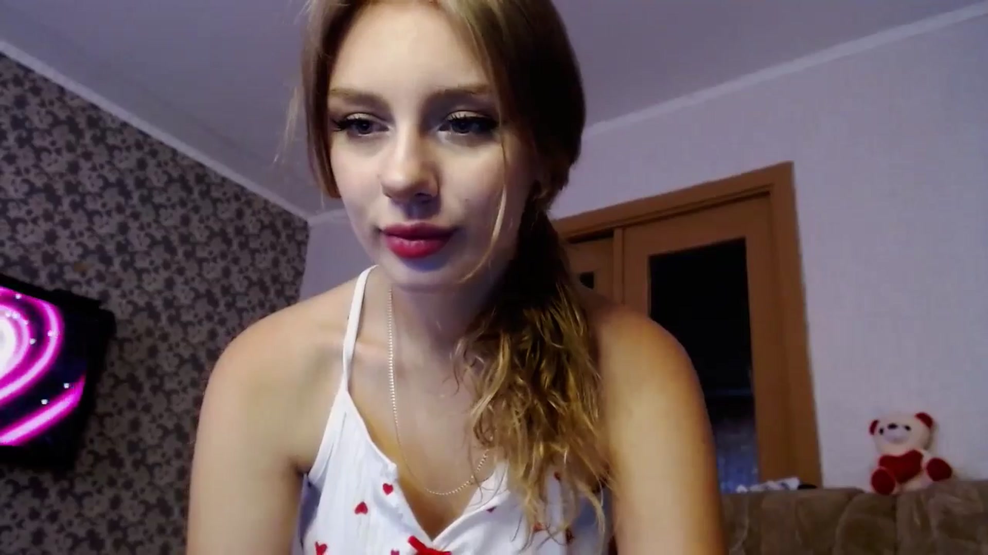 Gallery image thumbnail from YaeMiko's myfreecams stream on, 08/03/2024, 11:08 image 12 of 20