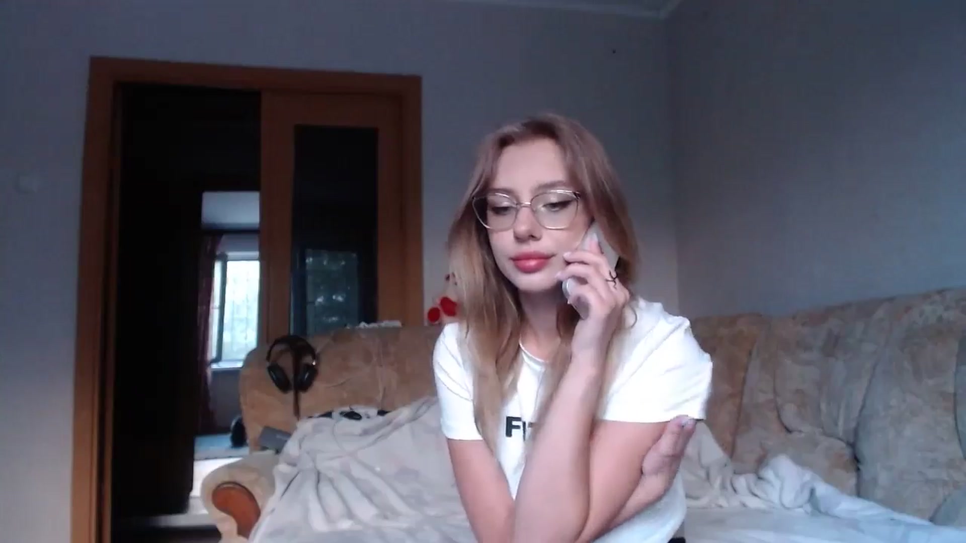 Gallery image thumbnail from YaeMiko's myfreecams stream on, 08/23/2024, 15:39 image 18 of 20