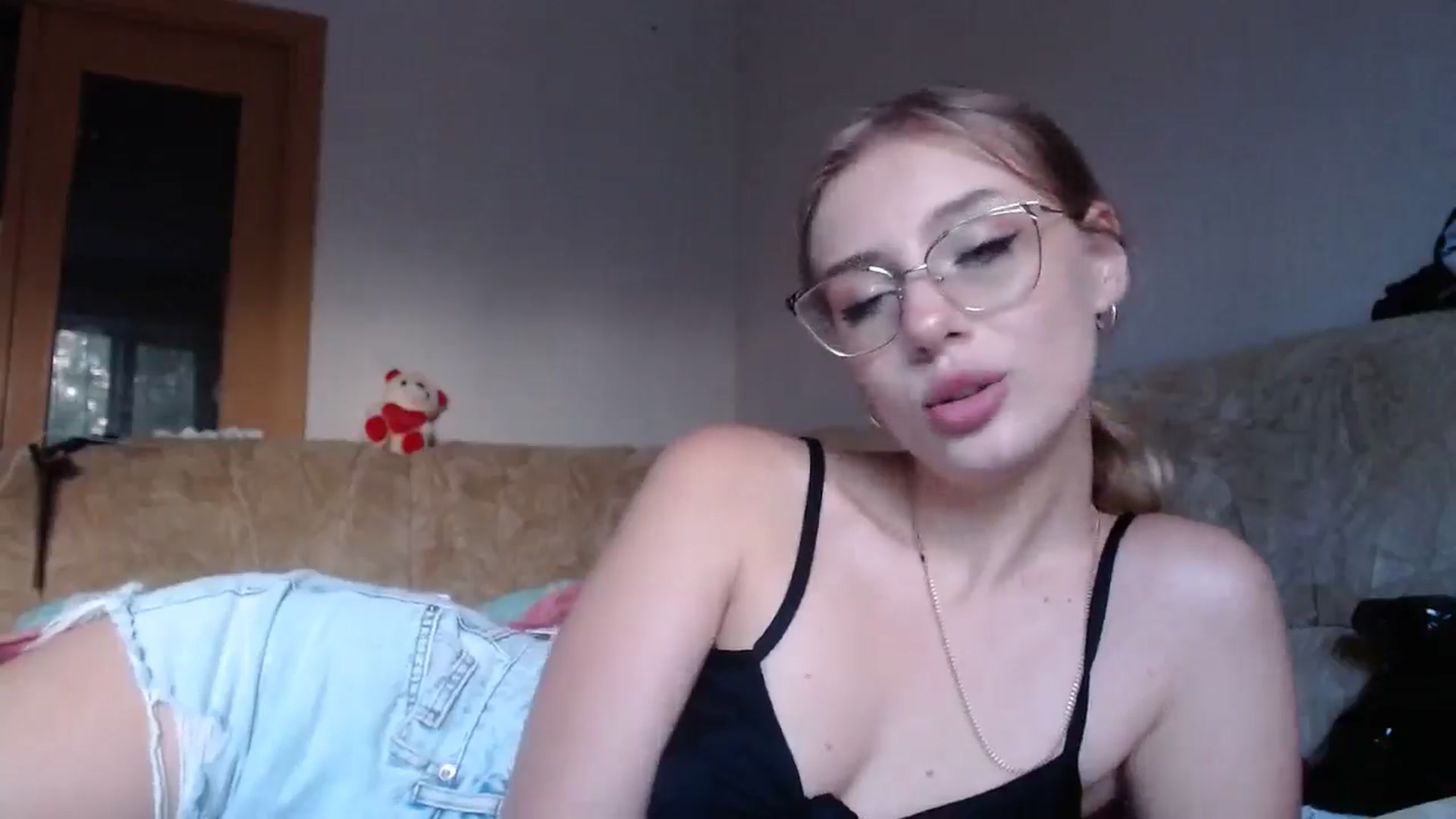 Gallery image thumbnail from YaeMiko's myfreecams stream on, 09/05/2024, 15:14 image 16 of 20