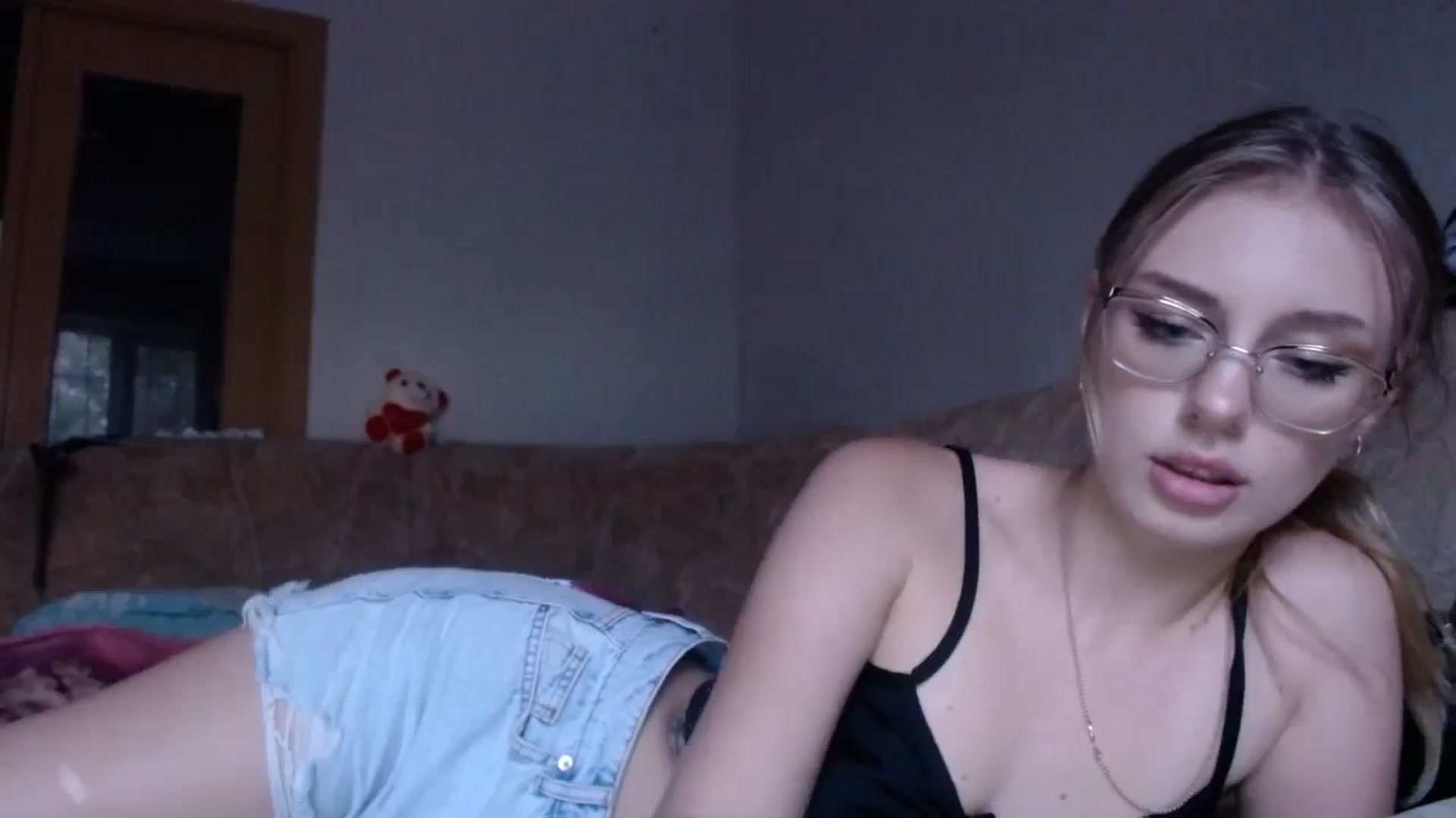 Gallery image thumbnail from YaeMiko's myfreecams stream on, 09/05/2024, 15:44 image 17 of 20